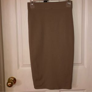 Beige pencil skirt, xs by Revamped